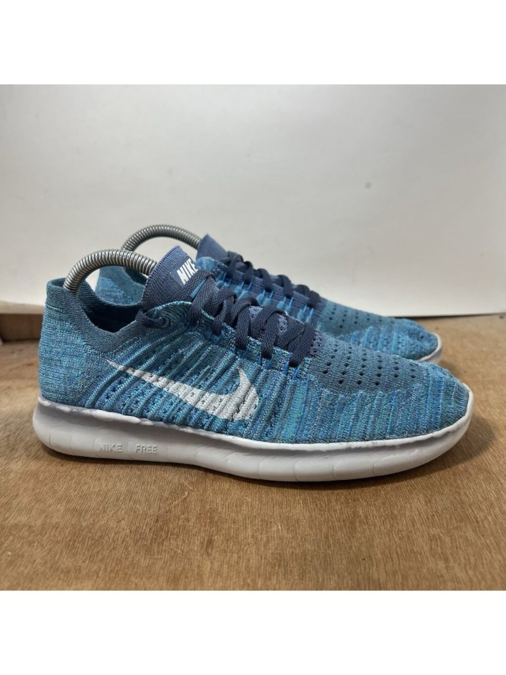 Nike Free RN Flyknit Women's Size 8.5 Running Shoes Ocean Fog